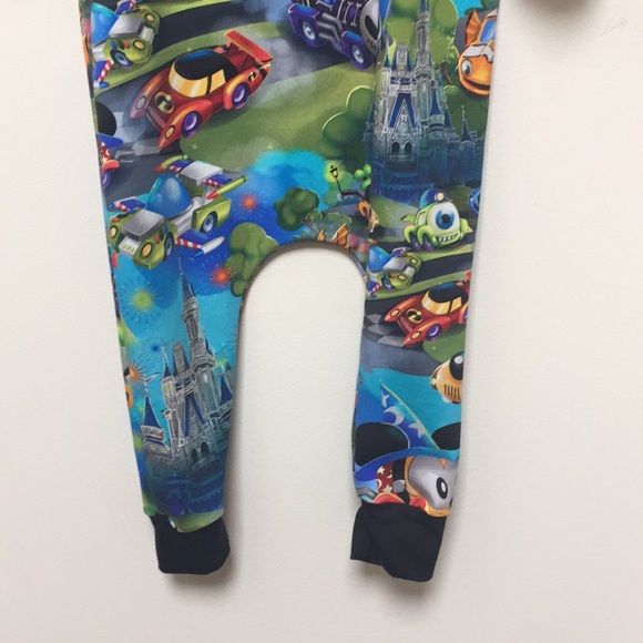 2T Mickey Mouse Romper - Picture 3 of 4